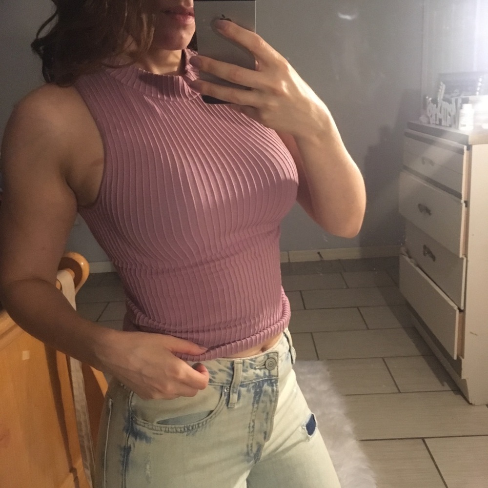 Tagless top - Picture 2 of 2